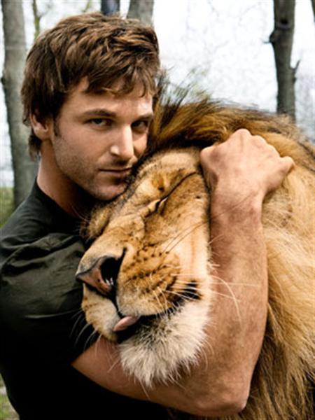 [Image: dave-salmoni-big-cats.jpg]